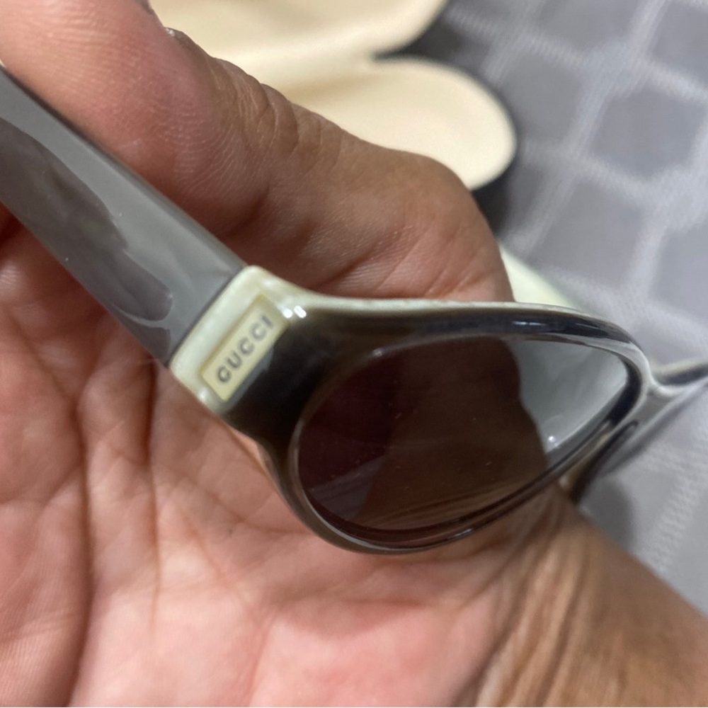 NWT Gucci  cat/ retro shaped women’s sunglasses - Picture 3 of 7